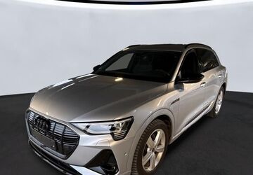 Audi e-tron 32.200 km 34.900 &euro; Salzgitter 38259