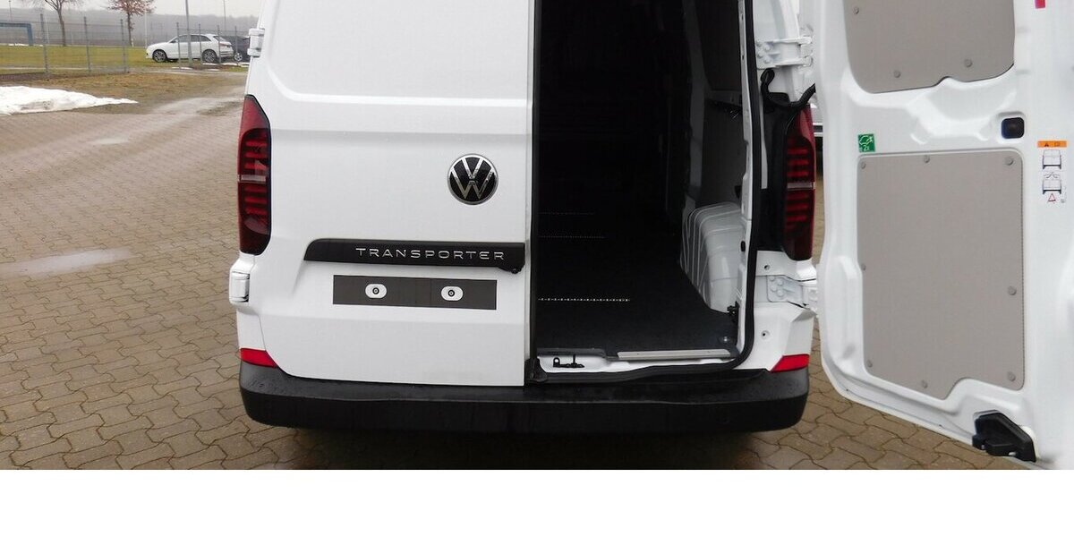 VW T7 Transporter 2.0 Lang TDI 3Sitze Navi Klima 39.100 km 28.990 &euro; Vordorf 38533