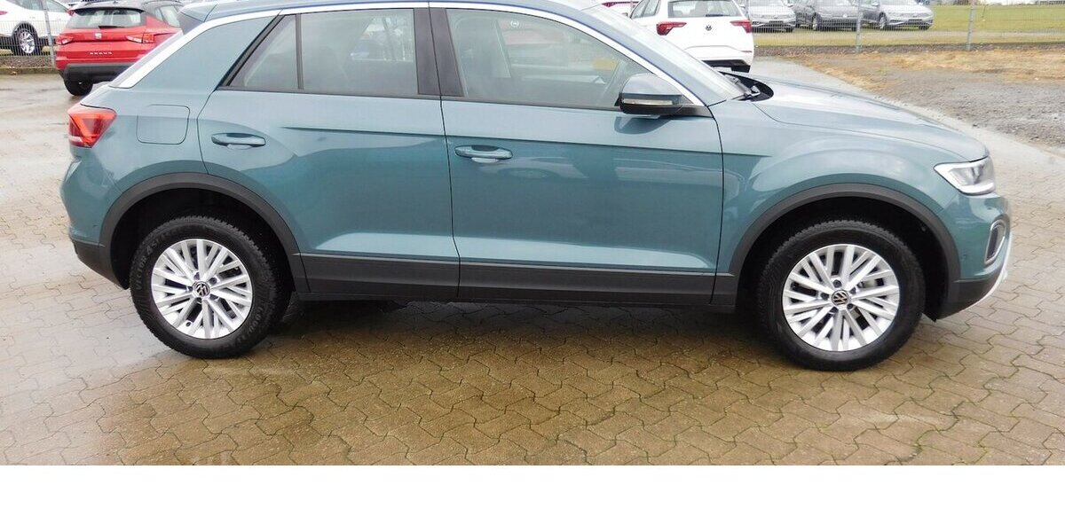 VW T-Roc 1.5 Life TSI BMT Navi Klima 34.000 km 22.990 &euro; Vordorf 38533