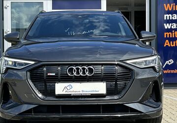 Audi e-tron 73.507 km 35.750 &euro; Salzgitter 38229