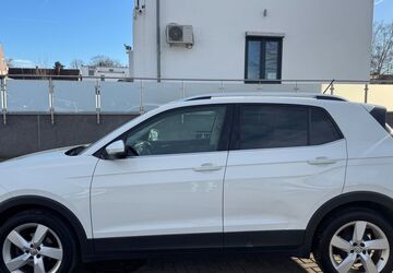 VW T-Cross 284.990 km 10.999 &euro; Salzgitter-Lebenstedt 38226