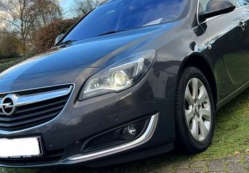 Opel Insignia 174.000 km 7.899 &euro; Salzgitter 38226