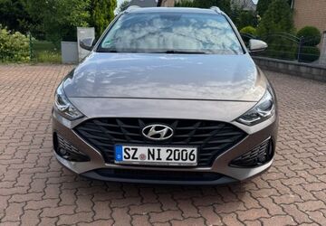 Hyundai i30 162.000 km 8.500 &euro; Salzgitter 38228