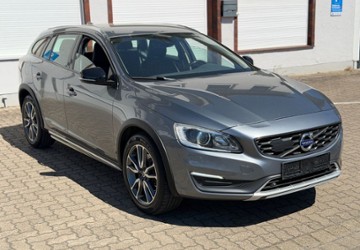 Volvo V60 206.780 km 8.900 &euro; Salzgitter 38229