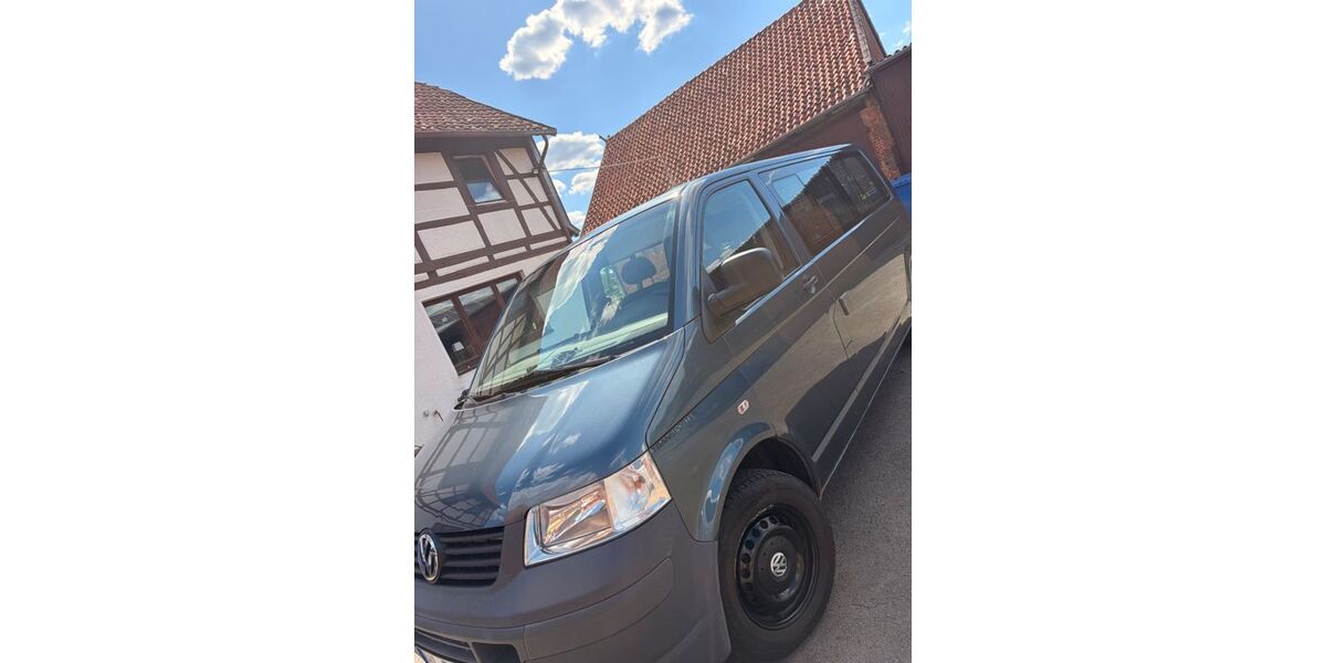 VW T5 Transporter 294.000 km 7.000 &euro; Bad Salzdetfurth 31162