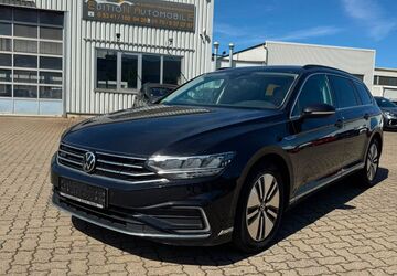 VW Passat Variant 220.000 km 11.900 &euro; Salzgitter 38229