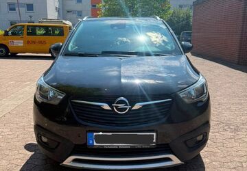 Opel Crossland (X) 88.000 km 10.900 &euro; Salzgitter 38228