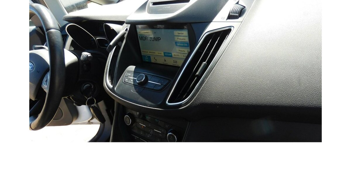 Ford C-Max 1.0 TSI 4 Trg Klima Navi Alu 131.000 km 6.990 &euro; Vordorf 38533