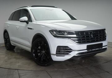 VW Touareg 65.000 km 45.990 &euro; Braunschweig 38110