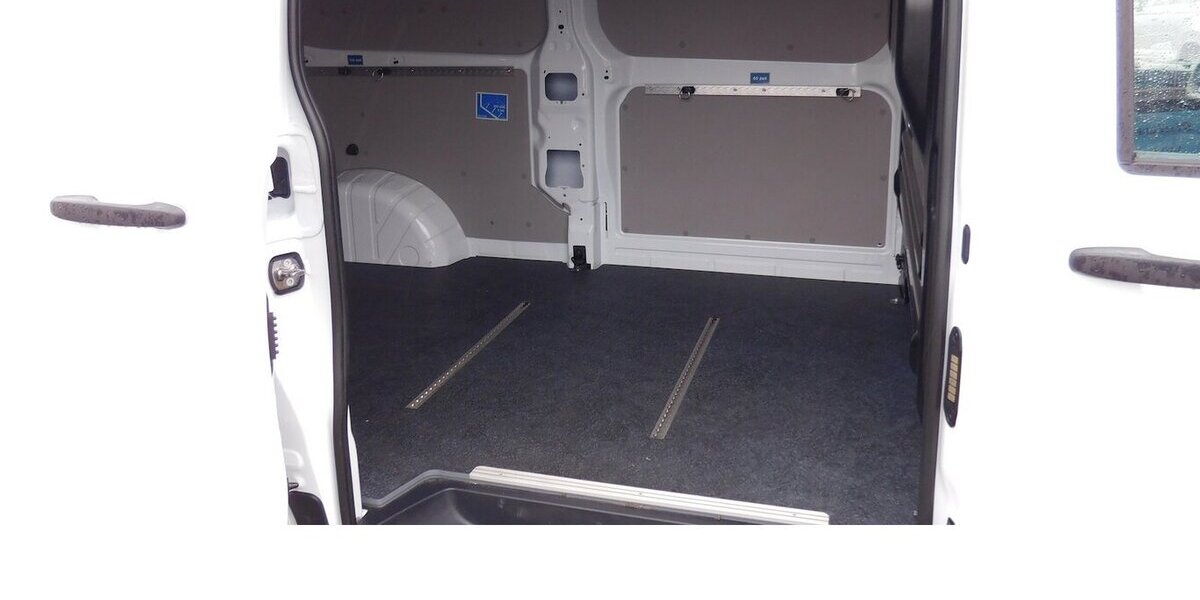 VW T7 Transporter 2.0 Lang TDI 3Sitze Navi Klima 39.100 km 28.990 &euro; Vordorf 38533