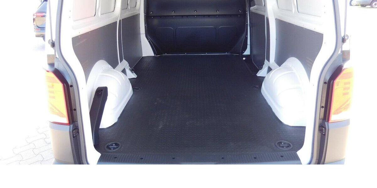 VW T6.1 Transporter 1 Abt e- Lang 4-Gang Automatic 4.200 km 16.990 &euro; Vordorf 38533
