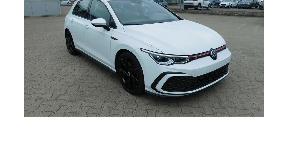 VW Golf GTI Golf 2.0 VIII TSI Performance 4Trg Navi 29.900 km 24.990 &euro; Vordorf 38533