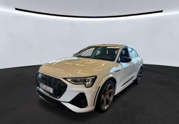 Audi e-tron 49.000 km 45.950 &euro; Salzgitter 38259