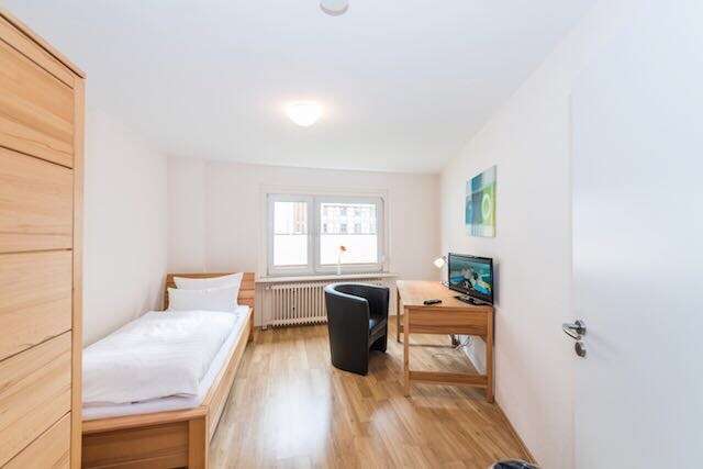 Etagenwohnung Braunschweig Lehndorf-Watenbüttel - 1 Zimmer, 30 m&sup2;, 700&euro; | Angebot:18491785