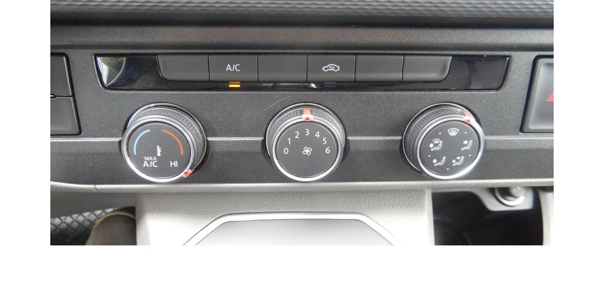 VW T6.1 Transporter 1 Abt e- Lang 4-Gang Auto Navi 26.700 km 17.390 &euro; Vordorf 38533