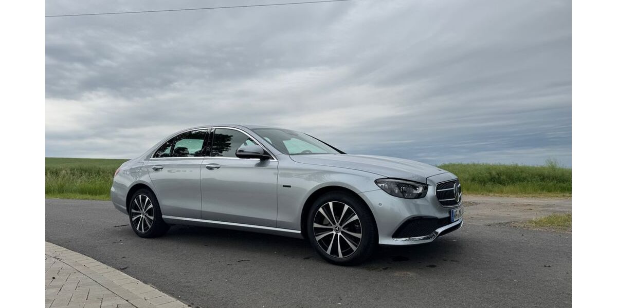 Mercedes-Benz E 300 73.500 km 29.300 &euro; Denkte 38321
