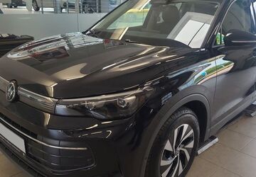 VW Tiguan 17.552 km 31.490 &euro; Cremlingen 38162