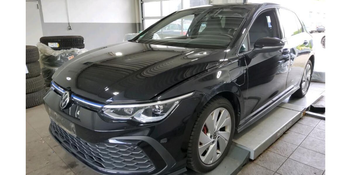 VW Golf 84.390 km 22.990 &euro; Braunschweig 38122
