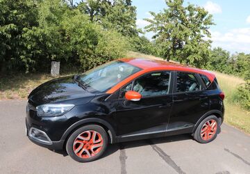 Renault Captur 109.000 km 5.600 &euro; Schladen 38315