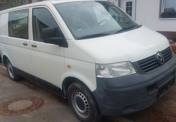 VW T5 Transporter 225.800 km 3.890 &euro; Hildesheim 31135
