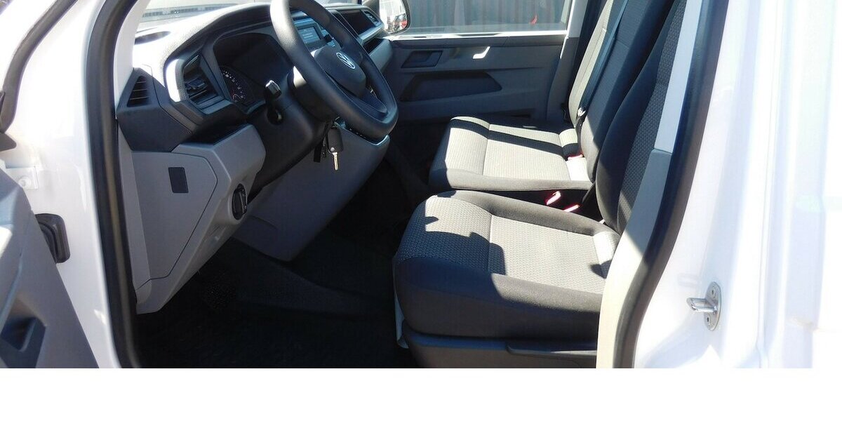 VW T6.1 Transporter 1 Abt e- Lang 4-Gang Klima 4.800 km 16.990 &euro; Vordorf 38533