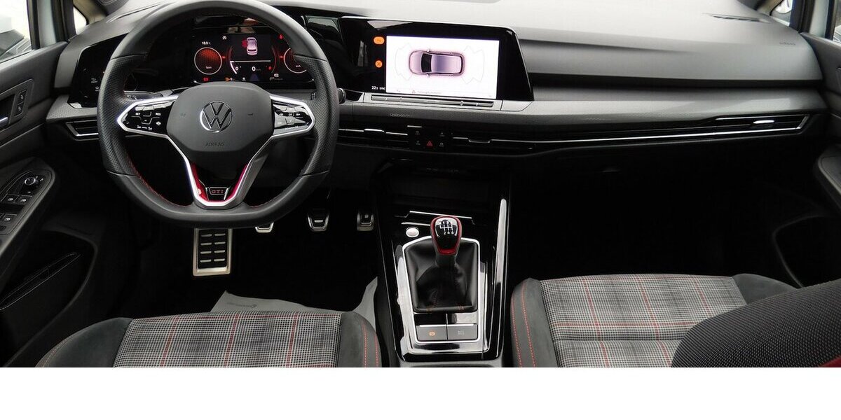 VW Golf GTI Golf 2.0 VIII TSI Performance 4Trg Navi 29.900 km 24.990 &euro; Vordorf 38533