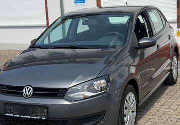 VW Polo 56.900 km 8.900 &euro; Salzgitter 38229
