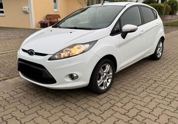 Ford Fiesta 169.000 km 2.599 &euro; Salzgitter 38229