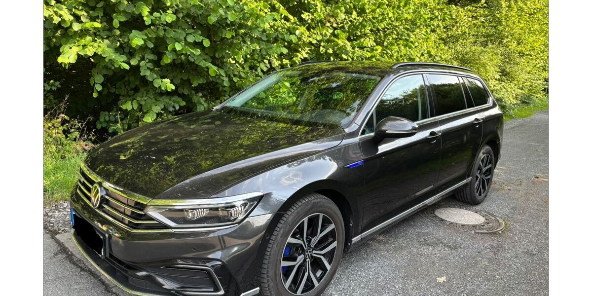 VW Passat Variant 125.413 km 16.700 &euro; Braunschweig 38126