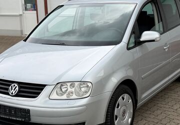 VW Touran 257.500 km 4.900 &euro; Salzgitter 38229
