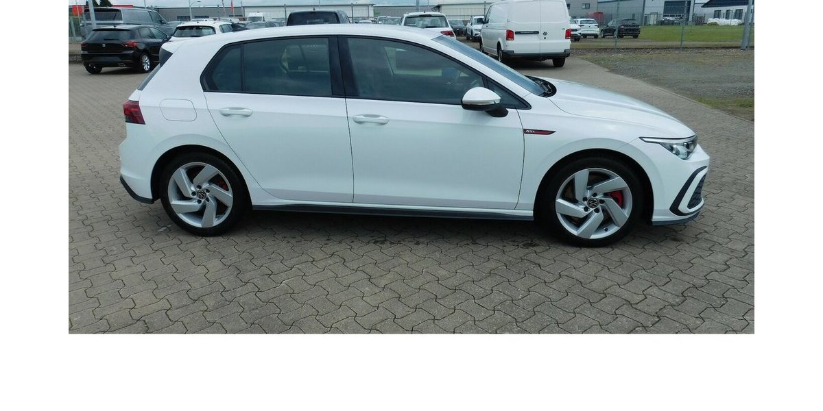 VW Golf GTI Golf 2.0 VIII TSI Performance 4Trg Navi 25.100 km 23.990 &euro; Vordorf 38533