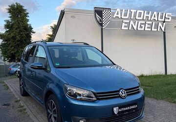 VW Touran 147.210 km 9.390 &euro; Salzgitter 38229