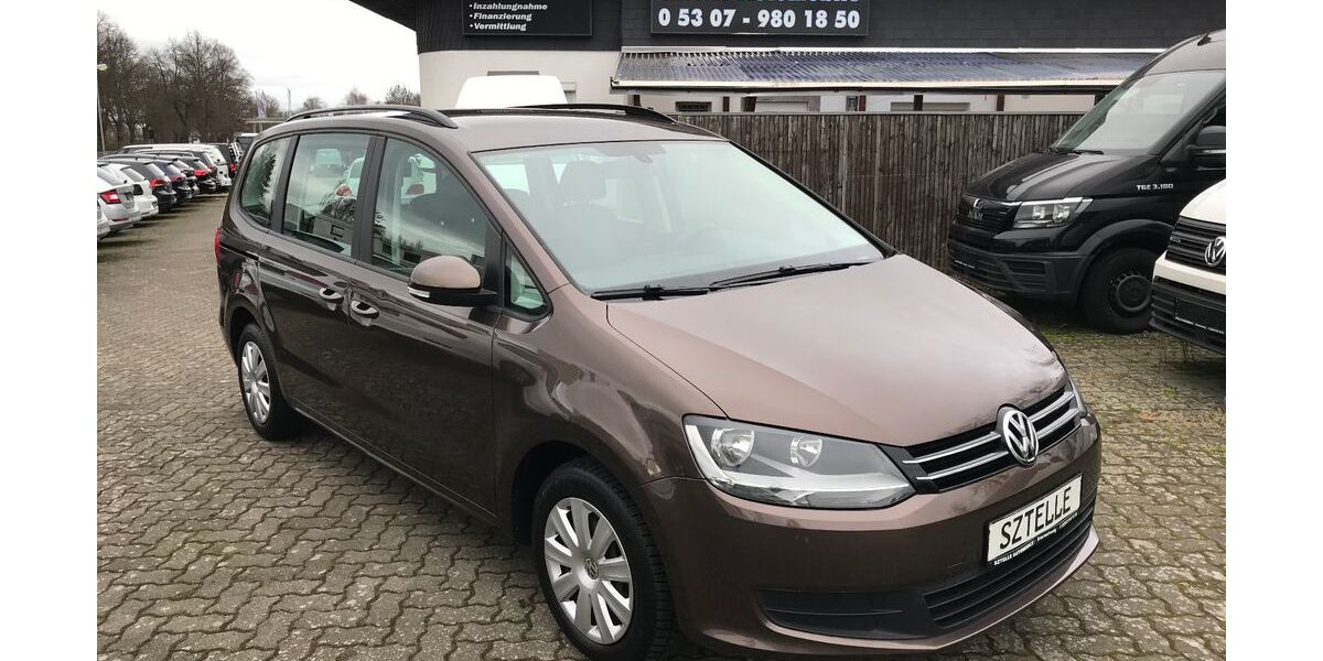 VW Sharan 208.261 km 6.999 &euro; Braunschweig 38110