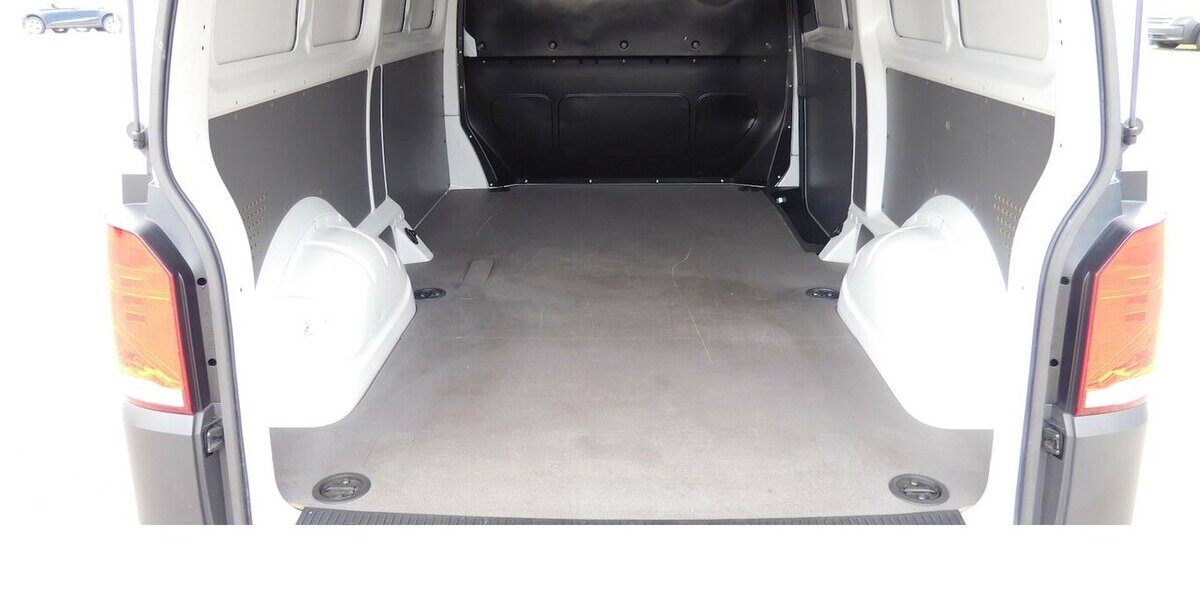 VW T6.1 Transporter 1 Abt e- Lang 4-Gang Automatic 3.900 km 17.390 &euro; Vordorf 38533