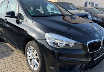 BMW 218 207.000 km 4.999 &euro; Salzgitter 38229