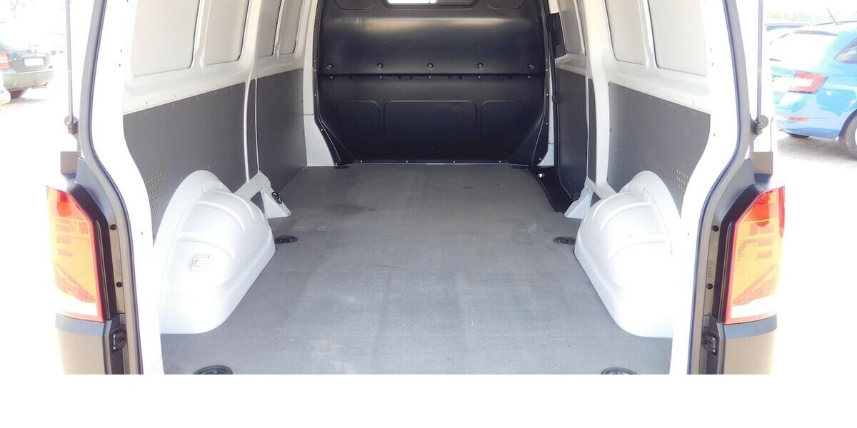 VW T6.1 Transporter 1 Abt e- Lang 4-Gang Automatic 12.000 km 16.990 &euro; Vordorf 38533
