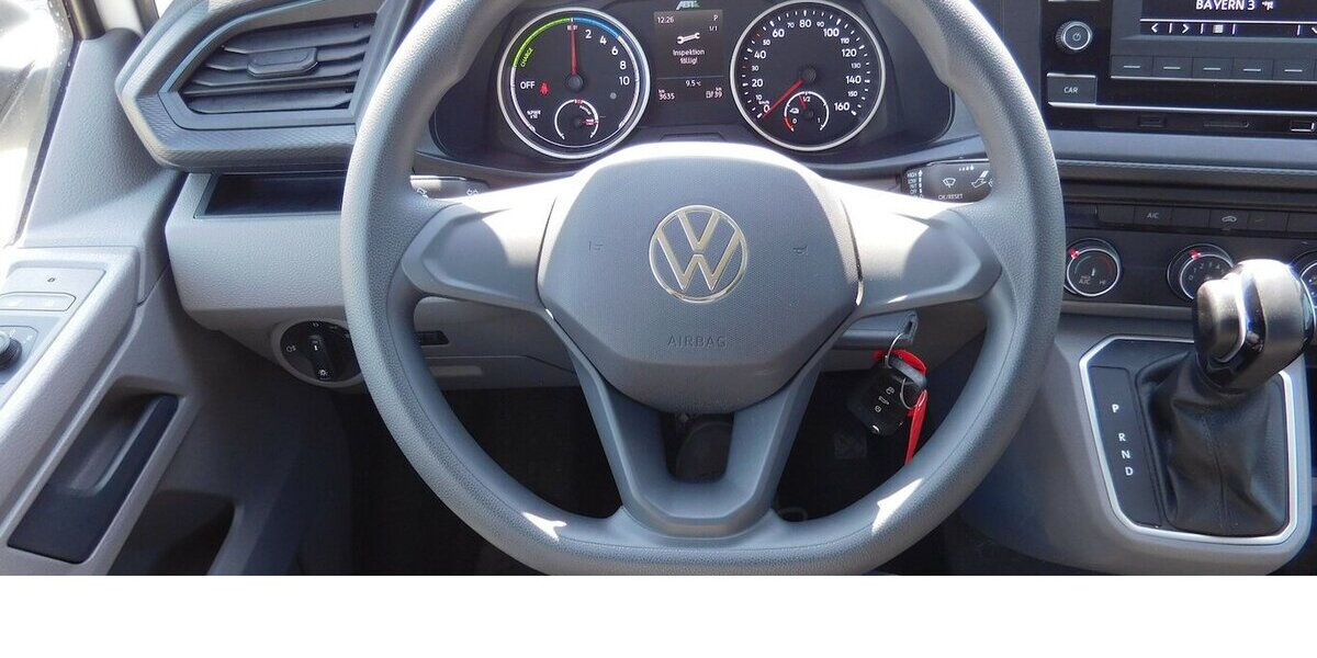 VW T6.1 Transporter 1 Abt e- Lang 4-Gang Automatic 3.700 km 16.390 &euro; Vordorf 38533