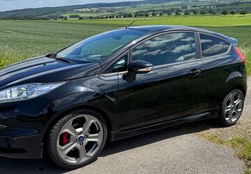 Ford Fiesta 98.000 km 10.799 &euro; Bockenem 31167