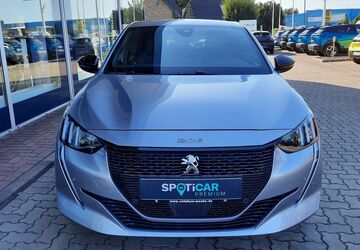 Peugeot 208 49.000 km 15.750 &euro; Peine 31224