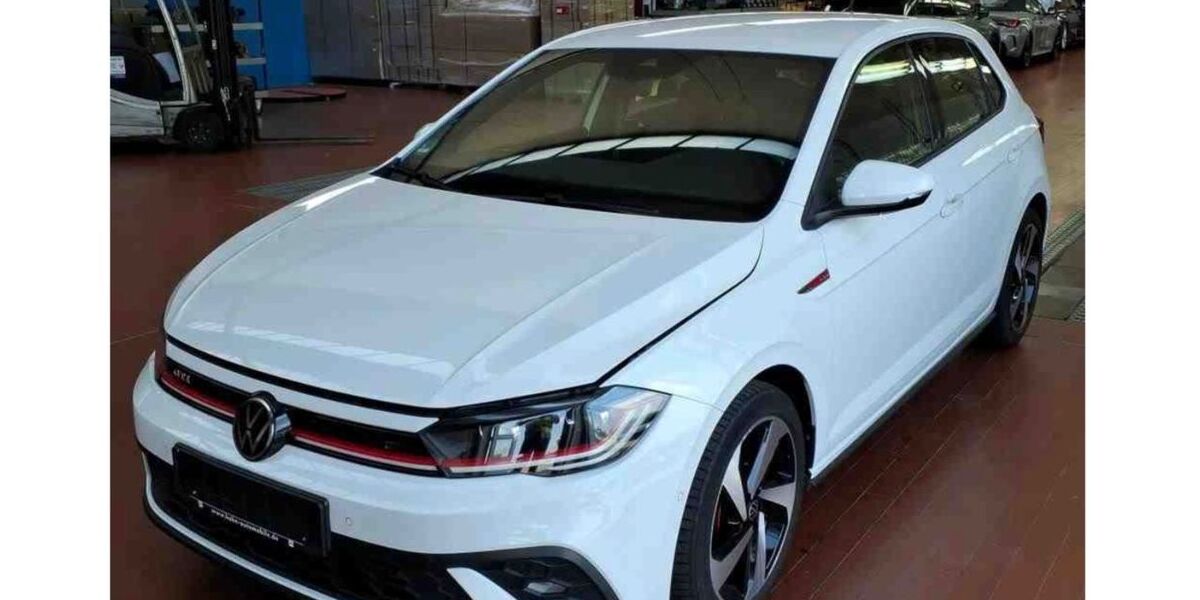 VW Polo 43.500 km 19.999 &euro; Schwülper 38179