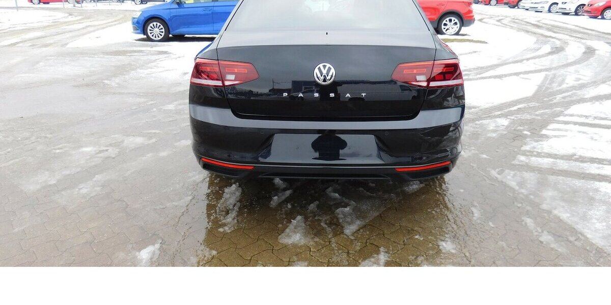 VW Passat 2.0 Bussiness BMT TDI Standhei.Navi Klima 36.500 km 21.990 &euro; Vordorf 38533