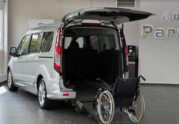 Ford Grand Tourneo 136.142 km 23.950 &euro; Salzgitter 38259