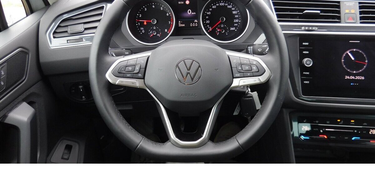VW Tiguan 1.5 Life Klima TSI Navi 22.500 km 23.990 &euro; Vordorf 38533