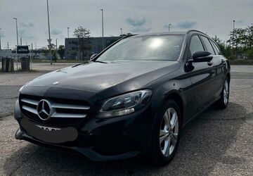 Mercedes-Benz C 180 241.000 km 7.999 &euro; Salzgitter 38226