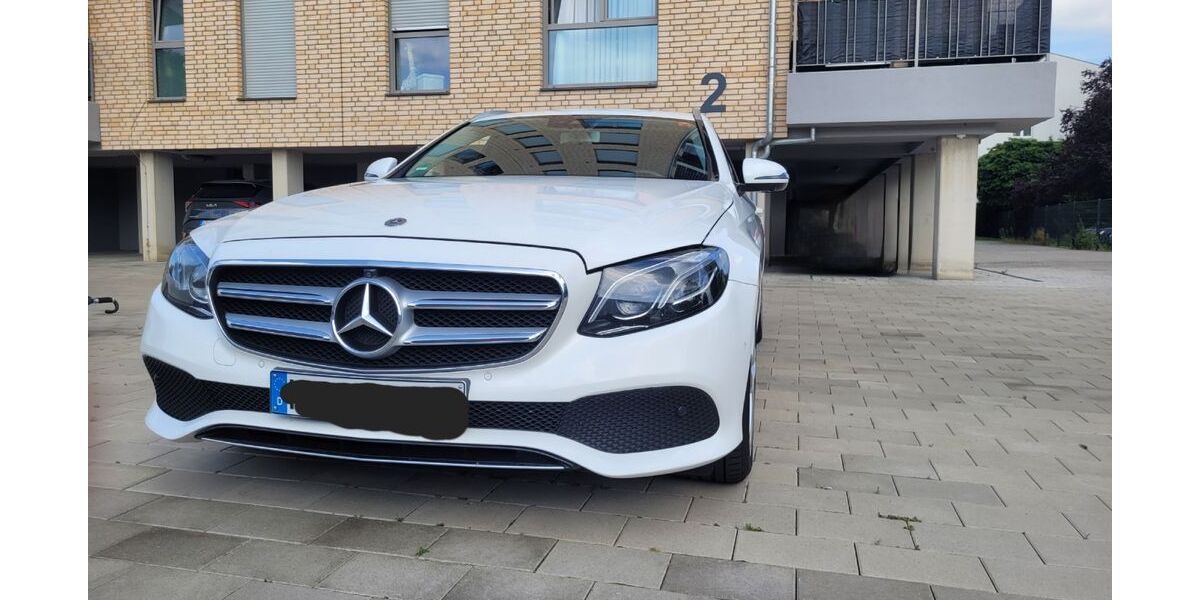 Mercedes-Benz E 350 192.000 km 20.990 &euro; Salzgitter 38226