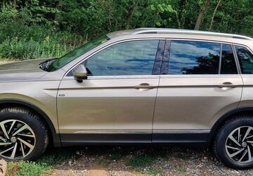 VW Tiguan 56.500 km 23.700 &euro; Hildesheim 31139