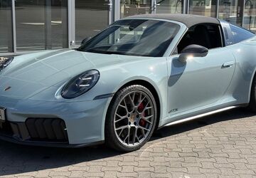 Porsche 992 3.300 km 183.500 &euro; Braunschweig 38112