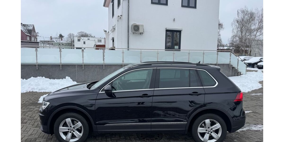 VW Tiguan 77.880 km 20.900 &euro; Salzgitter-Lebenstedt 38226