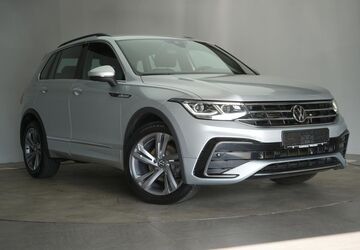 VW Tiguan 93.000 km 29.990 &euro; Braunschweig 38110