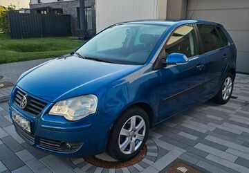 VW Polo 140.500 km 3.295 &euro; Sickte 38173